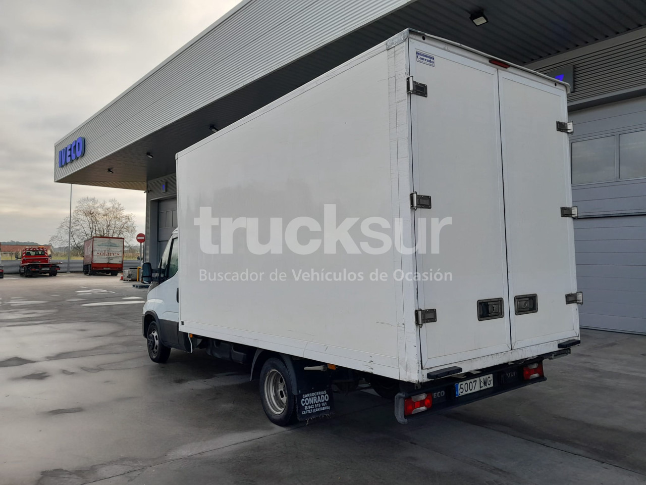 IVECO DAILY 35C16H - Dostavno vozilo sa zatvorenim sandukom: slika 4 IVECO DAILY 35C16H - Dostavno vozilo sa zatvorenim sandukom: slika 4