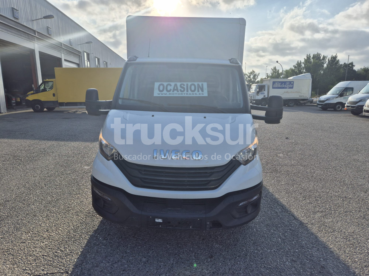 IVECO DAILY 35C16H - Dostavno vozilo sa zatvorenim sandukom: slika 3 IVECO DAILY 35C16H - Dostavno vozilo sa zatvorenim sandukom: slika 3