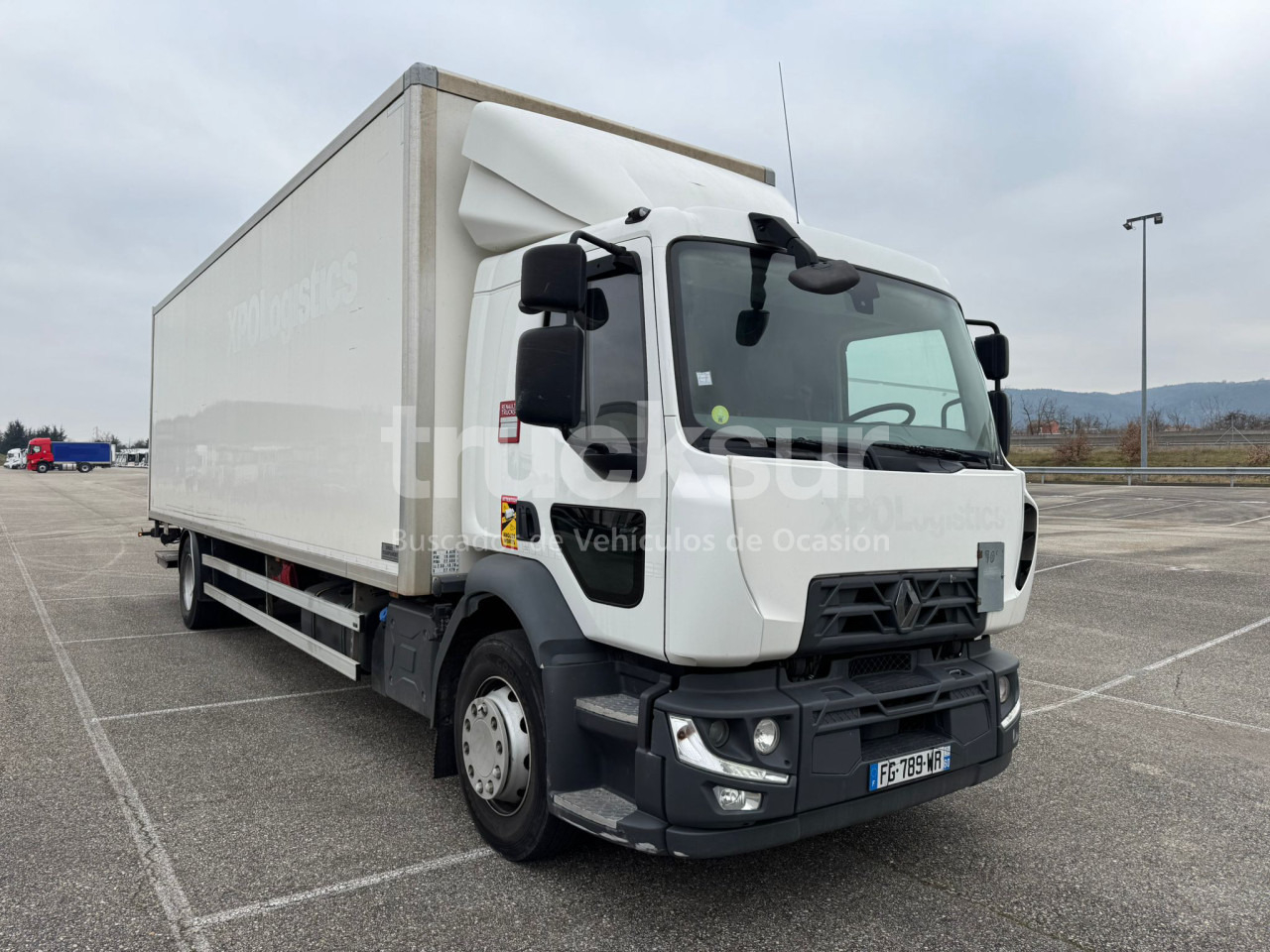 RENAULT D280.18 21P - Kamion sa zatvorenim sandukom: slika 1 RENAULT D280.18 21P - Kamion sa zatvorenim sandukom: slika 1