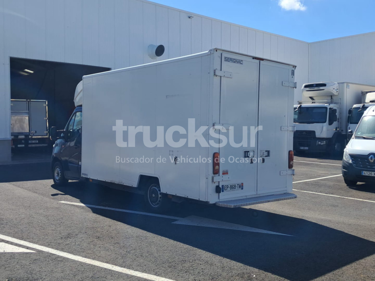 RENAULT MASTER 130.35 - Dostavno vozilo sa zatvorenim sandukom: slika 3 RENAULT MASTER 130.35 - Dostavno vozilo sa zatvorenim sandukom: slika 3