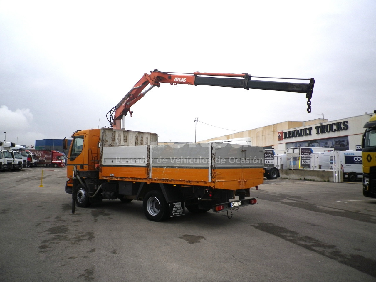 RENAULT MIDLUM 220.14C GRUA - Kamion sa tovarnim sandukom, Kamion sa dizalicom: slika 3 RENAULT MIDLUM 220.14C GRUA - Kamion sa tovarnim sandukom, Kamion sa dizalicom: slika 3