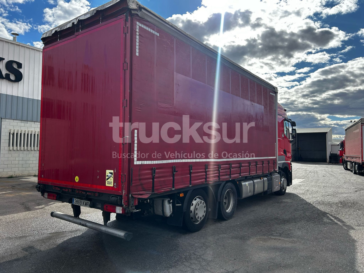 RENAULT T480 HIGH SLEEPER CAB 6X2*4 ejes 6x2*4 - Kamion sa ceradom: slika 3 RENAULT T480 HIGH SLEEPER CAB 6X2*4 ejes 6x2*4 - Kamion sa ceradom: slika 3