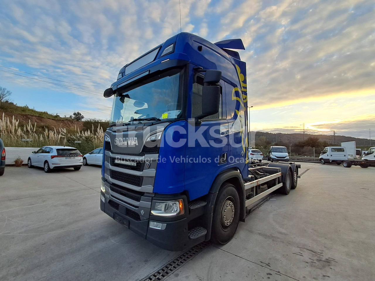 SCANIA R530 - Kamion sa golom šasijom i zatvorenom kabinom: slika 2 SCANIA R530 - Kamion sa golom šasijom i zatvorenom kabinom: slika 2
