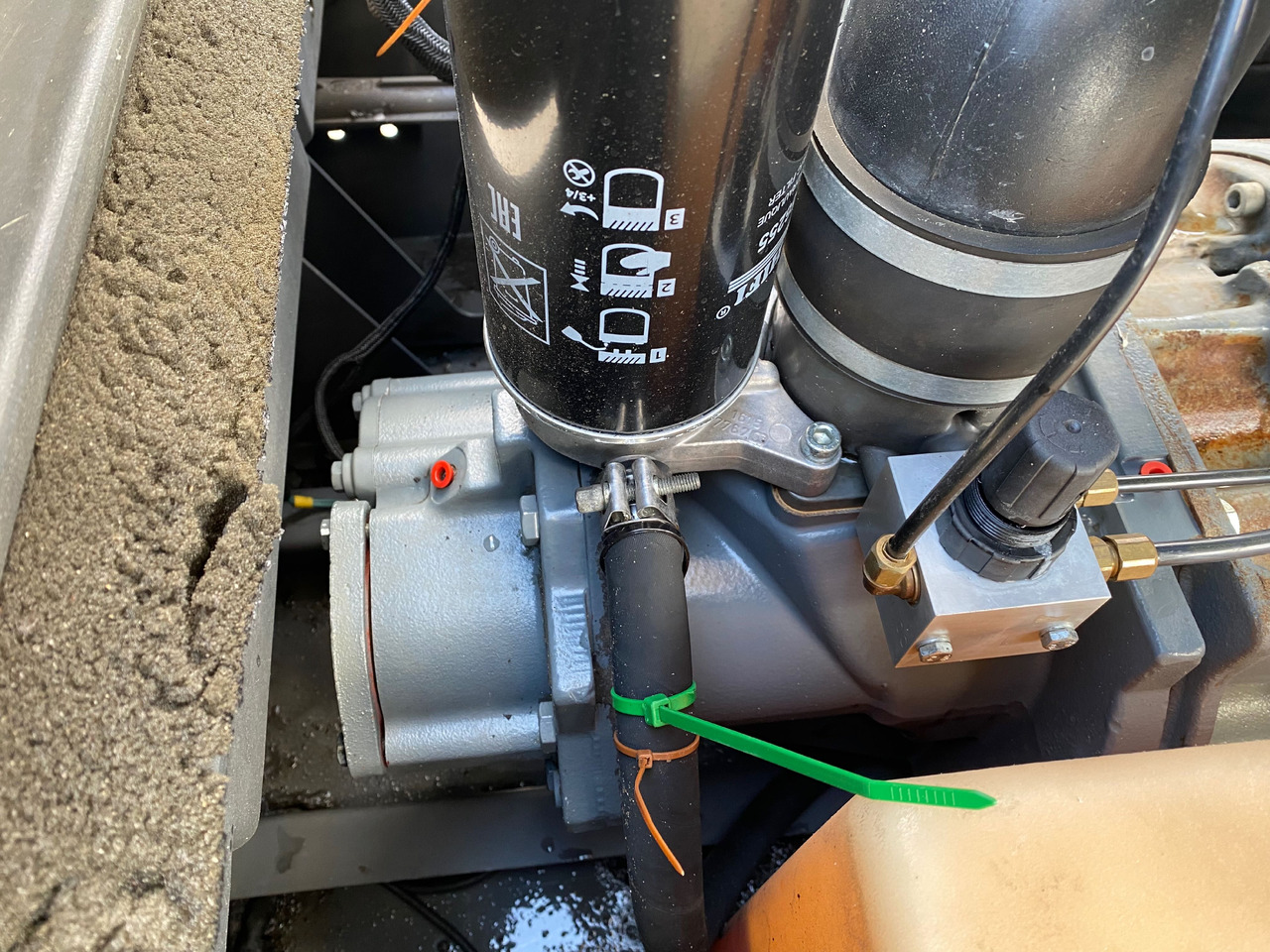 Kompresor za vazduh ATLAS COPCO XAS87: slika 16