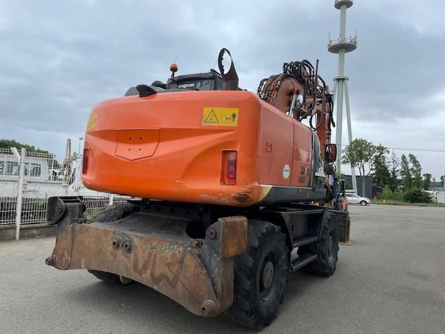 Hitachi ZX140W-5B - Bager točkaš: slika 3 Hitachi ZX140W-5B - Bager točkaš: slika 3