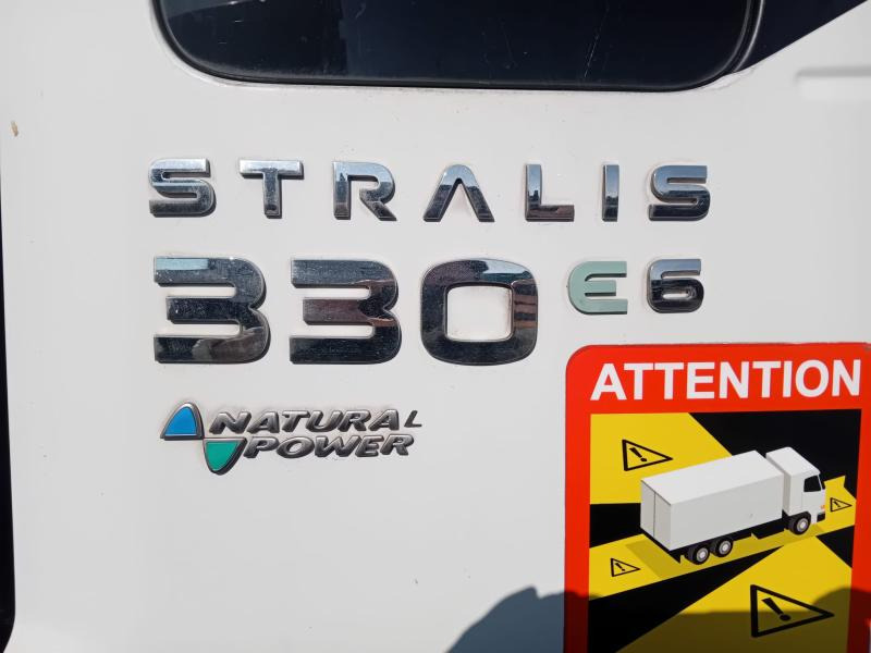 Iveco 330.36 - Kamion sa hidrauličnom kukom: slika 3 Iveco 330.36 - Kamion sa hidrauličnom kukom: slika 3