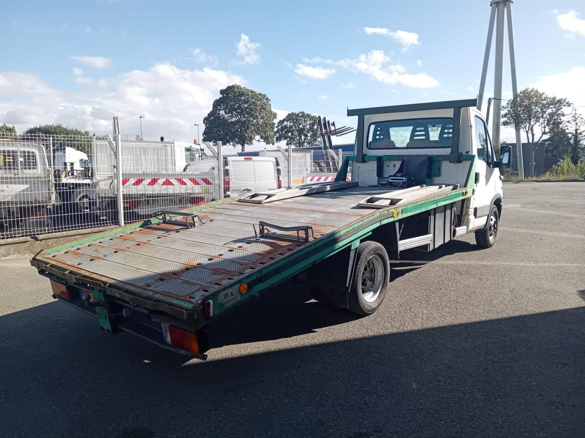 Iveco 35C14HPI - Šlep vozilo: slika 2 Iveco 35C14HPI - Šlep vozilo: slika 2