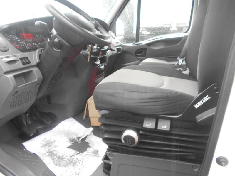 Dostavno vozilo hladnjača Iveco Daily 35C17: slika 10