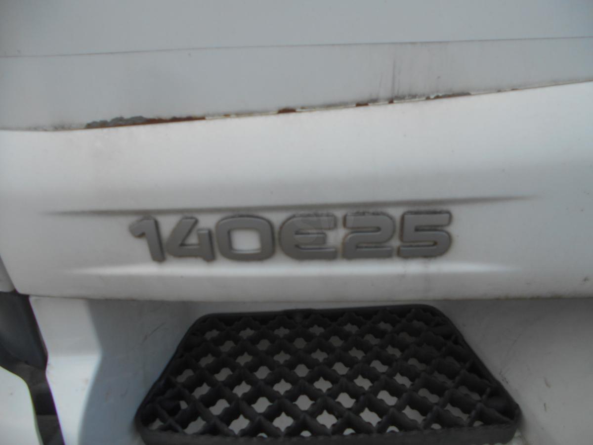 Iveco Eurocargo 140E25 - Kamion sa zatvorenim sandukom: slika 4 Iveco Eurocargo 140E25 - Kamion sa zatvorenim sandukom: slika 4