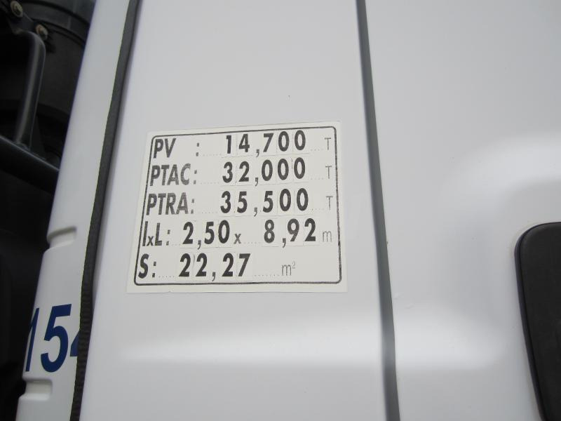 Mercedes AXOR 3236 - Istovarivač: slika 4 Mercedes AXOR 3236 - Istovarivač: slika 4