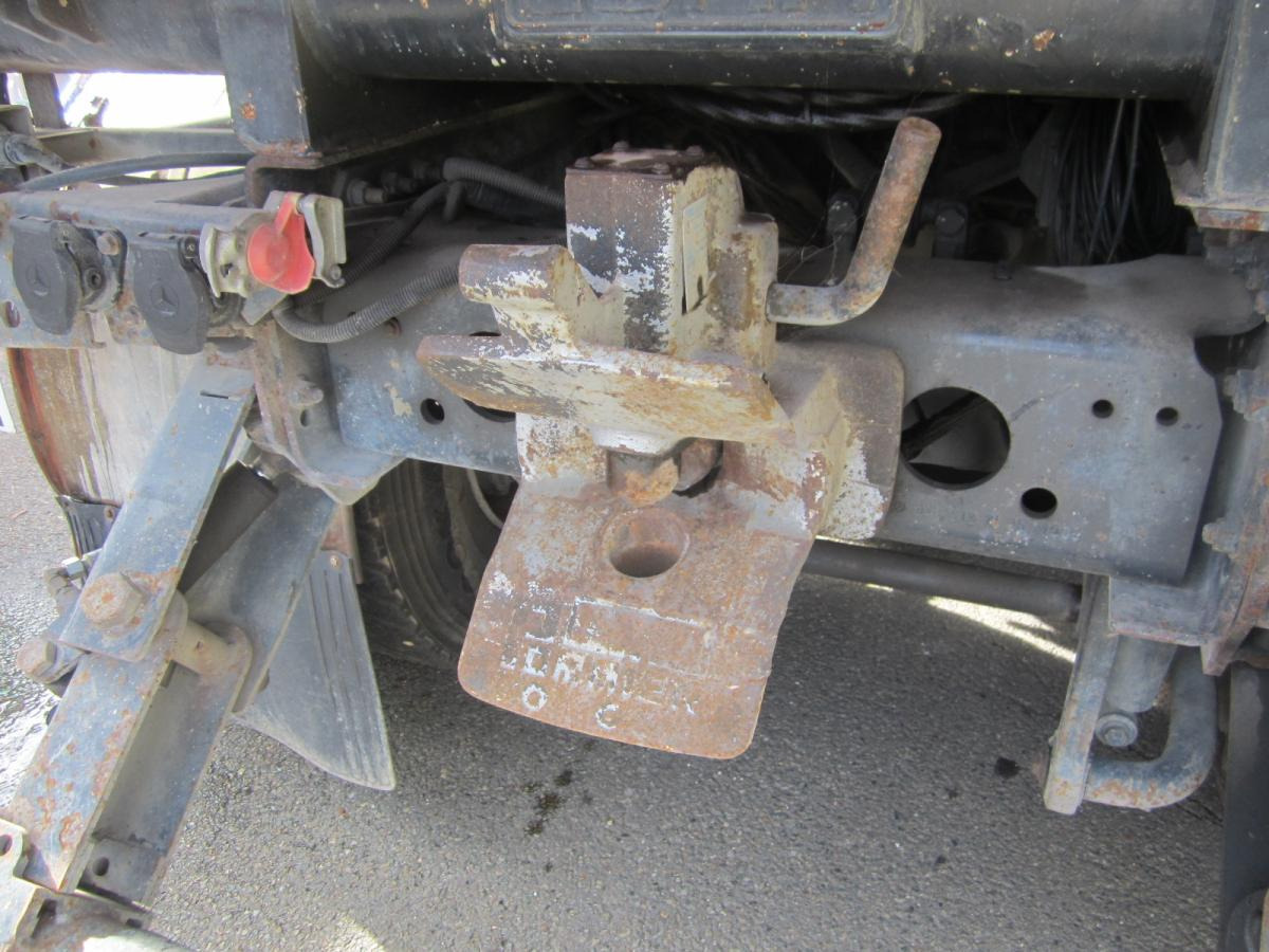 Istovarivač Mercedes Actros 2632: slika 11