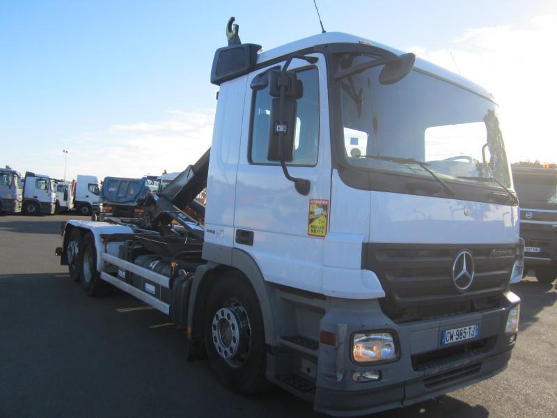 Mercedes Actros - Kamion sa hidrauličnom kukom: slika 2 Mercedes Actros - Kamion sa hidrauličnom kukom: slika 2