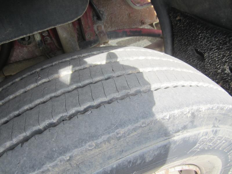 Renault Midliner 180 - Kamion sa hidrauličnom kukom: slika 2 Renault Midliner 180 - Kamion sa hidrauličnom kukom: slika 2