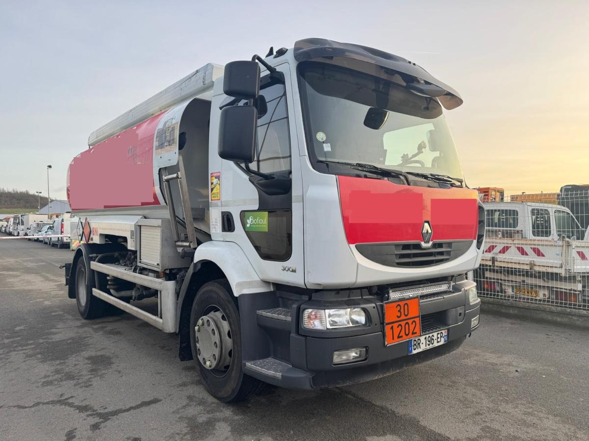 Renault Premium 300 DXI - Kamion cisterna: slika 3 Renault Premium 300 DXI - Kamion cisterna: slika 3