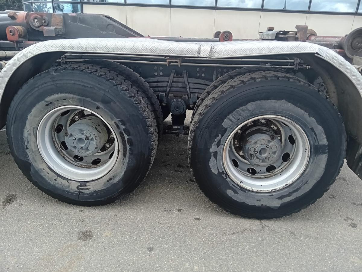 Kamion sa hidrauličnom kukom Scania G 360: slika 9