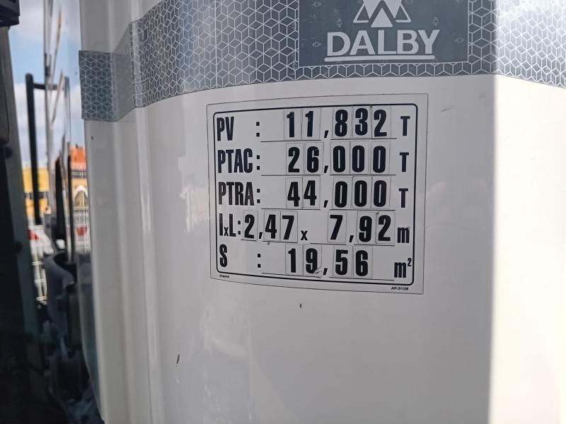 Kamion sa hidrauličnom kukom Scania P 410: slika 6