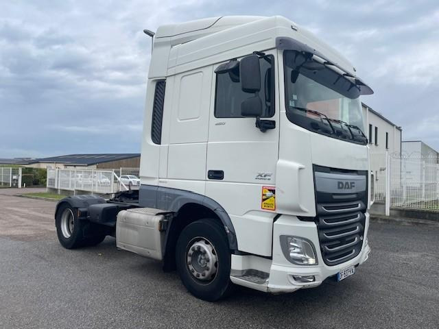 DAF XF 460 - Tegljač: slika 2 DAF XF 460 - Tegljač: slika 2