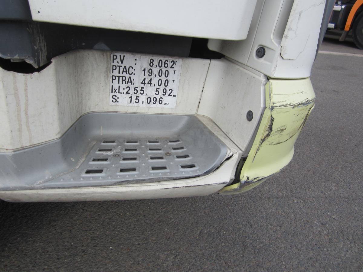 DAF XF 460 - Tegljač: slika 4 DAF XF 460 - Tegljač: slika 4