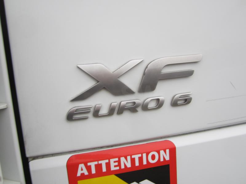 DAF XF105 460 - Tegljač: slika 2 DAF XF105 460 - Tegljač: slika 2