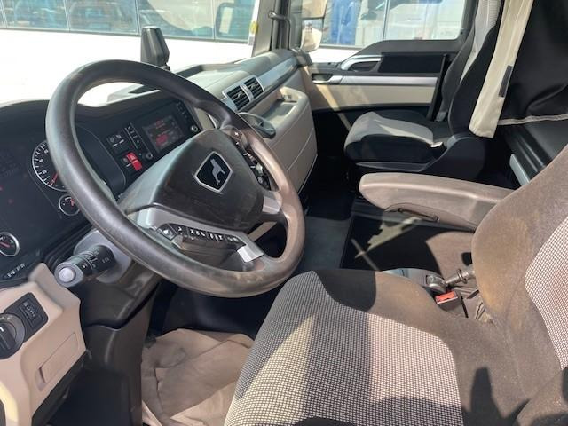 Interior photo 1: Tegljač MAN TGX 18.500 Interior photo 1: Tegljač MAN TGX 18.500