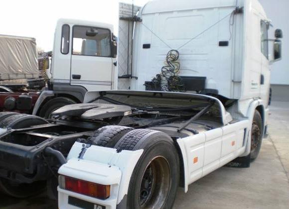 Scania L 144L460 - Tegljač: slika 3 Scania L 144L460 - Tegljač: slika 3