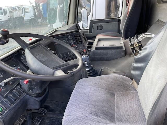 Volvo FL10 - Kamion sa hidrauličnom kukom: slika 5 Volvo FL10 - Kamion sa hidrauličnom kukom: slika 5