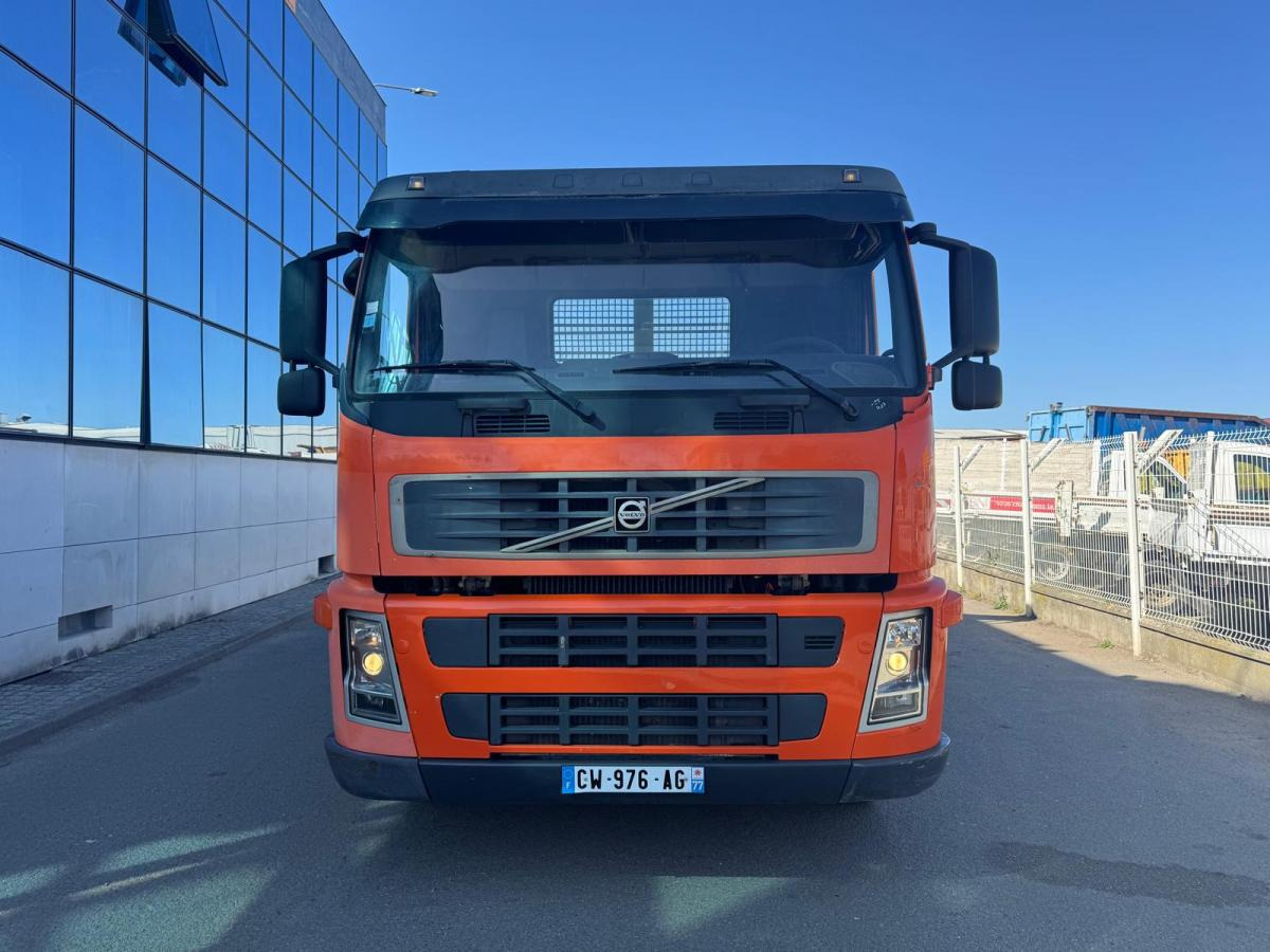 Volvo FM 380 - Kamion za utovaranje kontejnera: slika 2 Volvo FM 380 - Kamion za utovaranje kontejnera: slika 2