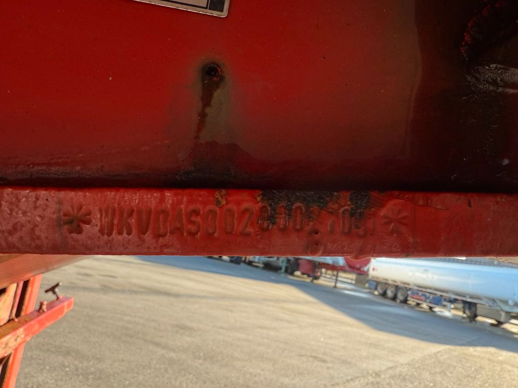 Niska poluprikolica za prevoz B-XL 4.5 m. 2 axle extension: slika 10 Niska poluprikolica za prevoz B-XL 4.5 m. 2 axle extension: slika 10