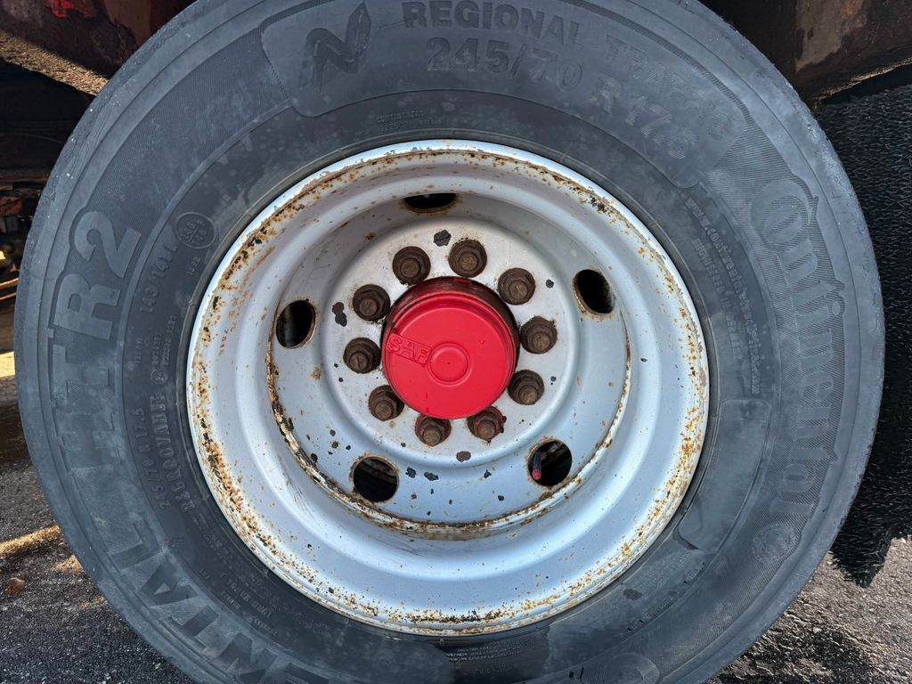 Niska poluprikolica za prevoz B-XL 4.5 m. 2 axle extension: slika 9 Niska poluprikolica za prevoz B-XL 4.5 m. 2 axle extension: slika 9