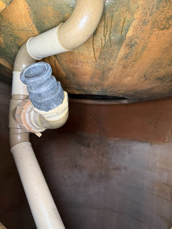 Poluprikolica cisterna Blumhardt 3 axle 29.000 L ADR Tank trailer Blumhardt 3 axle 29.000 L ADR Tanktrailer: slika 9 Poluprikolica cisterna Blumhardt 3 axle 29.000 L ADR Tank trailer Blumhardt 3 axle 29.000 L ADR Tanktrailer: slika 9