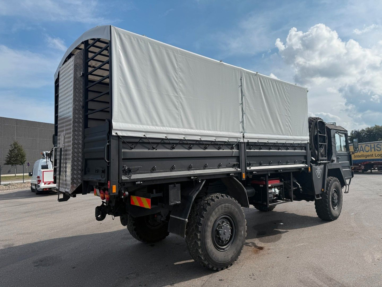 MAN 5 To KAT MIL 4x4 - Kamion: slika 3 MAN 5 To KAT MIL 4x4 - Kamion: slika 3