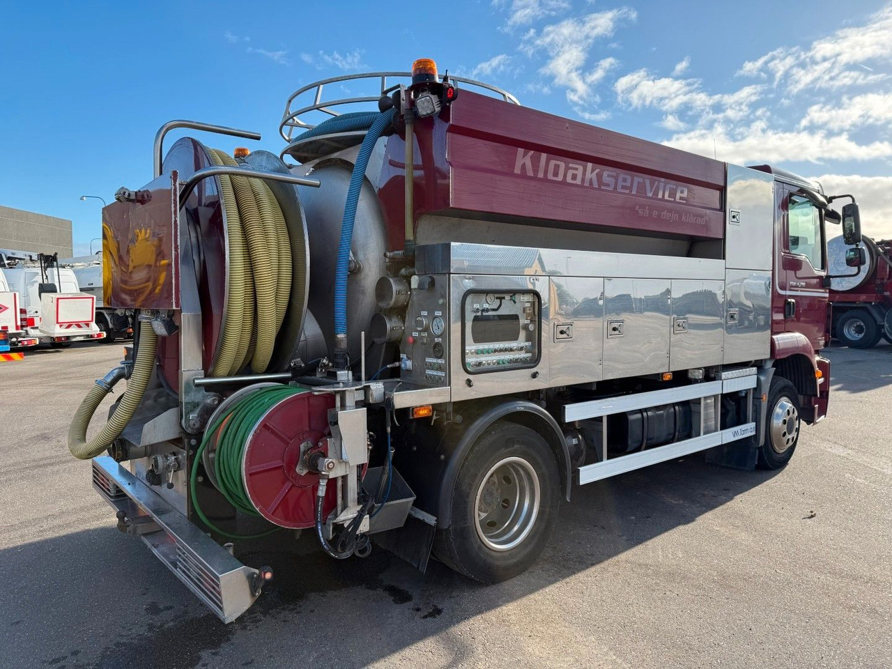 MAN TGM 14.250 VM-Tarm Stainless Steel 4000 l. Kombi - Vakuumska cisterna: slika 3 MAN TGM 14.250 VM-Tarm Stainless Steel 4000 l. Kombi - Vakuumska cisterna: slika 3