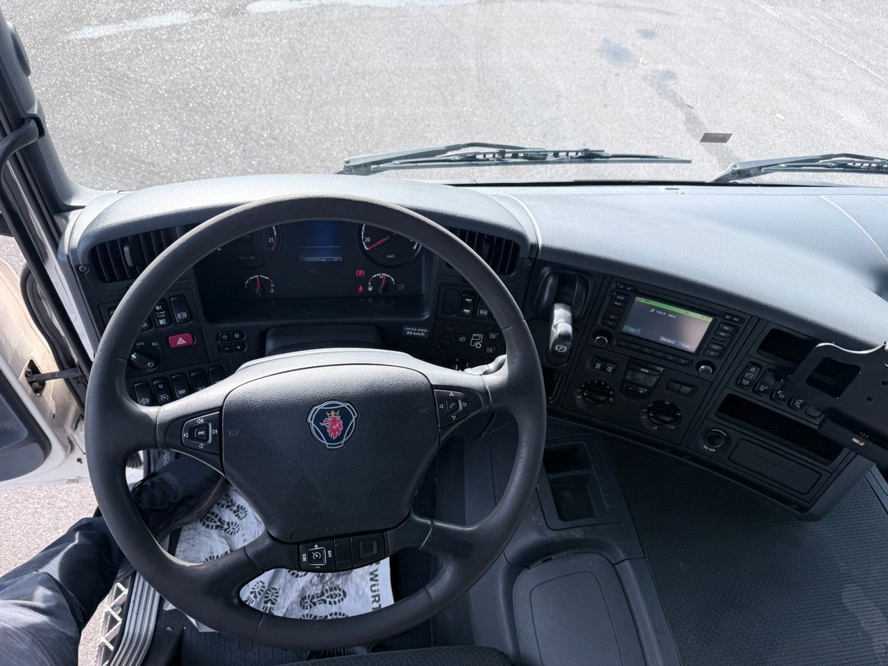 Scania P320 6x2*4 Carrier Supra 1250 Mt 9.80 m Kühl - Hladnjača: slika 5 Scania P320 6x2*4 Carrier Supra 1250 Mt 9.80 m Kühl - Hladnjača: slika 5