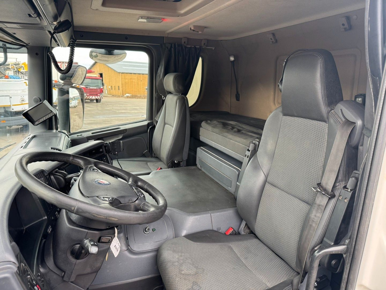 Scania P370 6x4 Liebherr THP140H 24 M4 XH Betonpumpe - Auto pumpa za beton: slika 5 Scania P370 6x4 Liebherr THP140H 24 M4 XH Betonpumpe - Auto pumpa za beton: slika 5