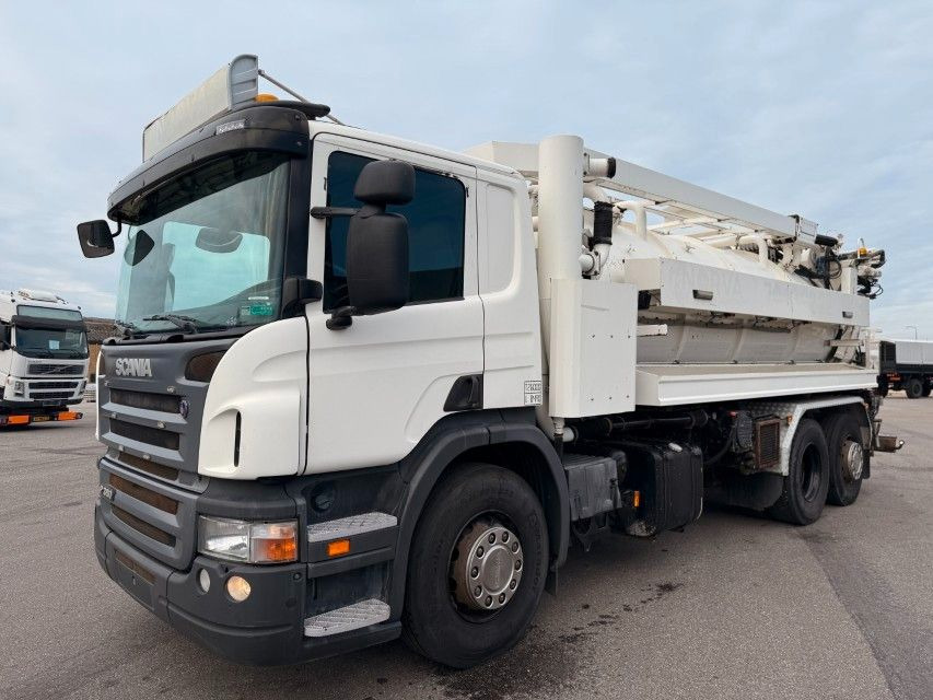 Scania P380 LB 6x24 Hvidtved Larsen FlexLine 310 - Vakuumska cisterna: slika 1 Scania P380 LB 6x24 Hvidtved Larsen FlexLine 310 - Vakuumska cisterna: slika 1