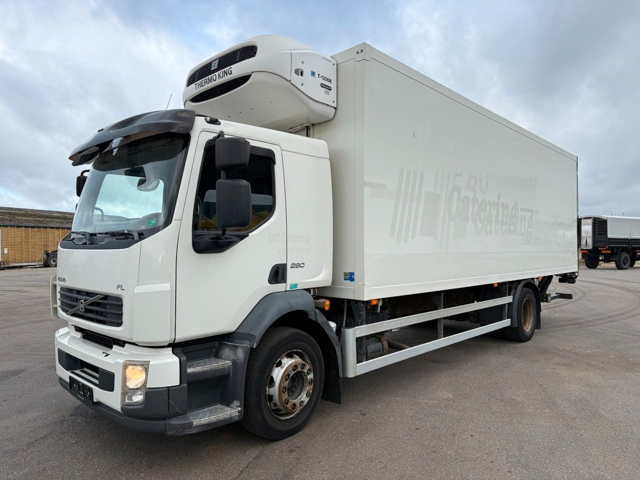 Volvo FL290 4x2 Thermo King T1200-R Euro 5 - Hladnjača: slika 1 Volvo FL290 4x2 Thermo King T1200-R Euro 5 - Hladnjača: slika 1