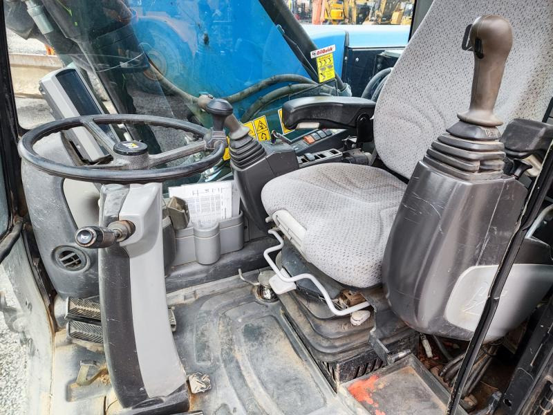 Bager točkaš Caterpillar M322D VAH: slika 8 Bager točkaš Caterpillar M322D VAH: slika 8