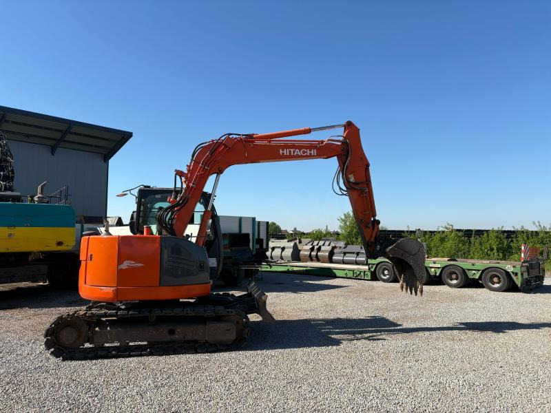 Hitachi ZX85US-3 - Mini bager: slika 2 Hitachi ZX85US-3 - Mini bager: slika 2