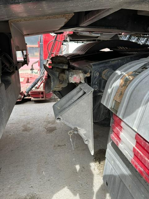 Mercedes Actros 3355 - Tegljač: slika 4 Mercedes Actros 3355 - Tegljač: slika 4