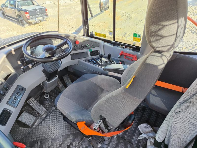 Volvo A45G (3x verfügbar) - Zglobni kiper: slika 5 Volvo A45G (3x verfügbar) - Zglobni kiper: slika 5
