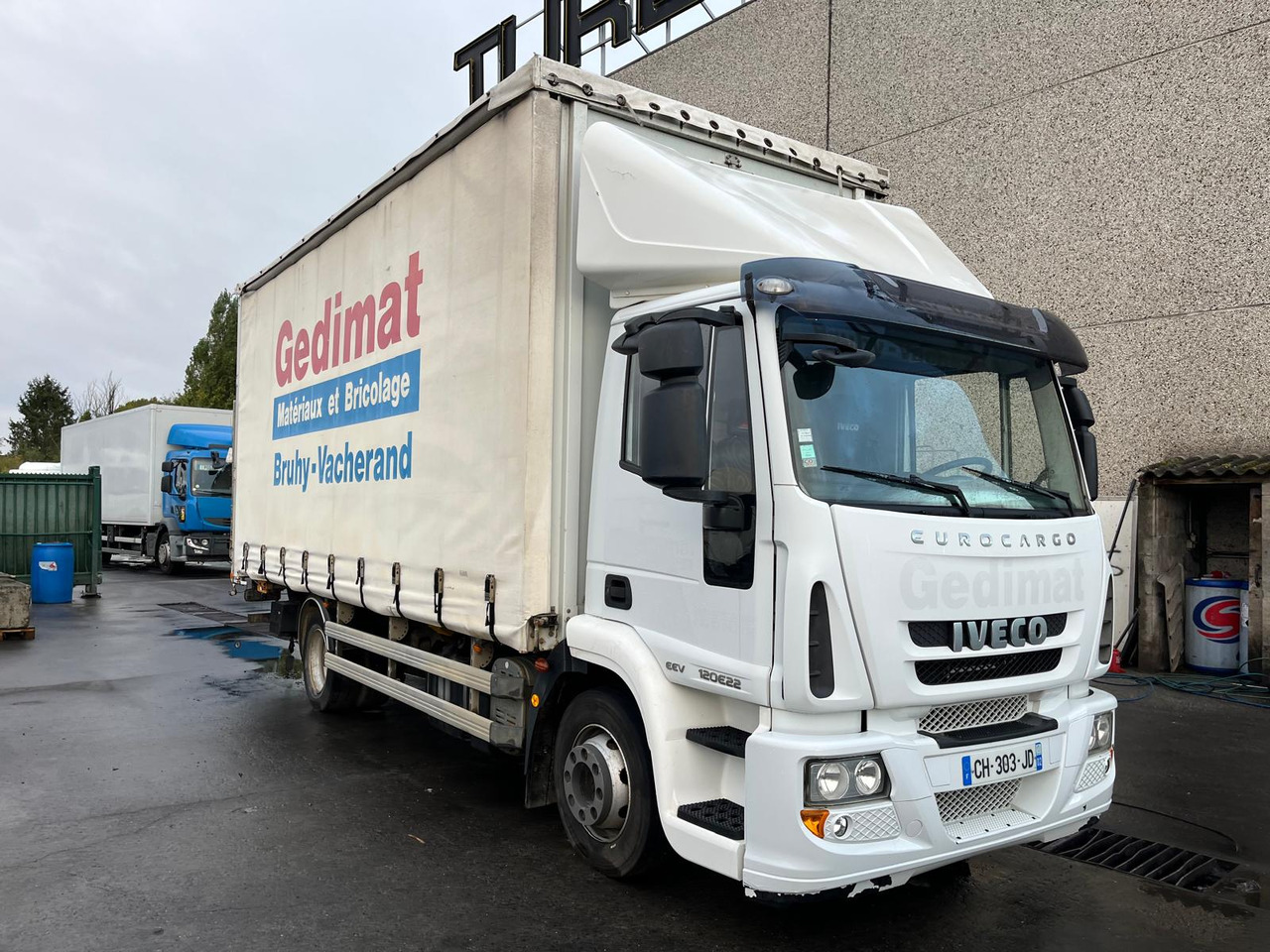 Iveco Eurocargo 120 E 22 - Kamion sa ceradom: slika 2 Iveco Eurocargo 120 E 22 - Kamion sa ceradom: slika 2
