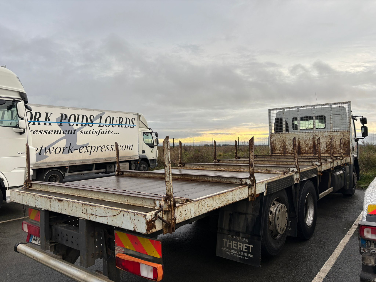 Renault Premium 370 DXI - Kamion sa tovarnim sandukom: slika 4 Renault Premium 370 DXI - Kamion sa tovarnim sandukom: slika 4