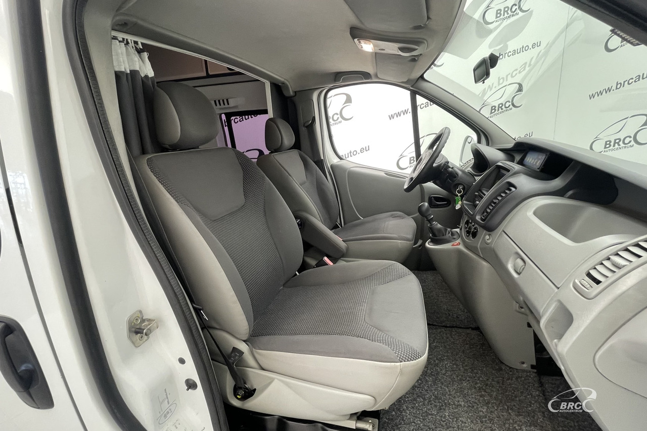 Opel Vivaro - Kamp kombi: slika 5 Opel Vivaro - Kamp kombi: slika 5