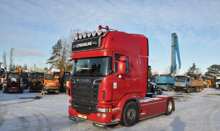 Scania R 560 V8 Retarder Topline - Tegljač: slika 1 Scania R 560 V8 Retarder Topline - Tegljač: slika 1