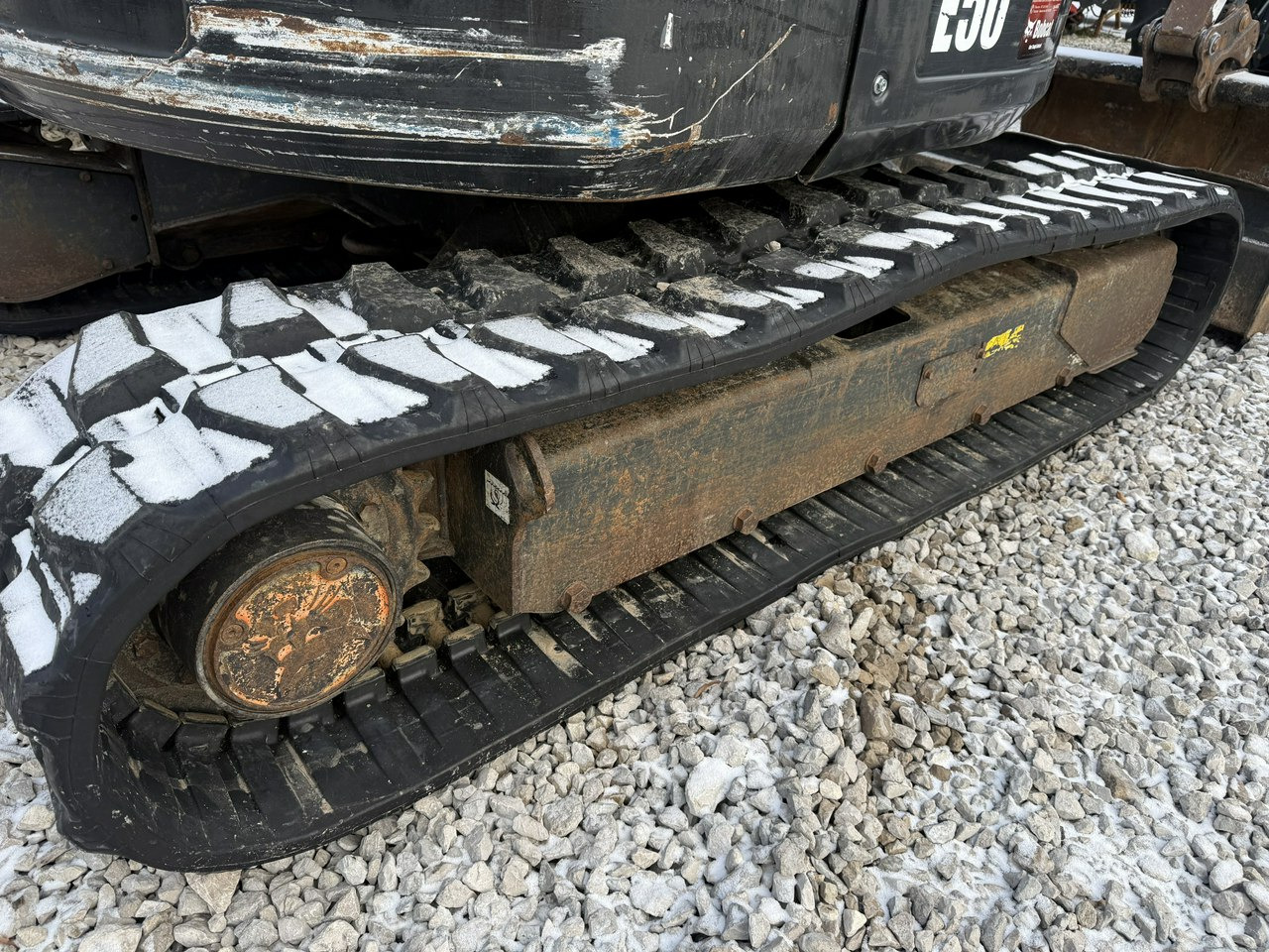 Bobcat E50 EM - Mini bager: slika 4 Bobcat E50 EM - Mini bager: slika 4