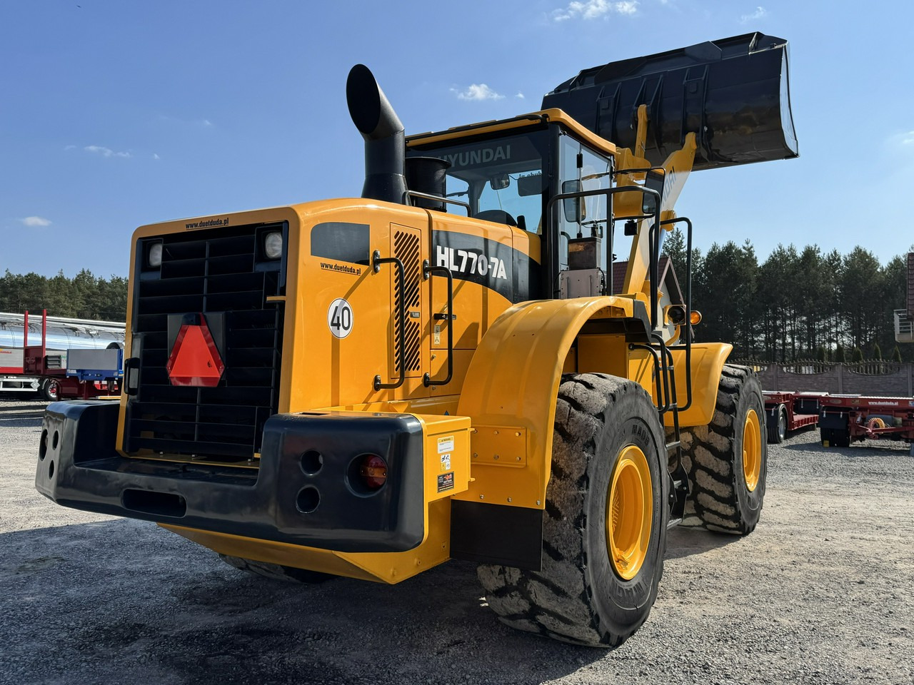 Utovarivač točkaš Hyundai HL770-7A: slika 20