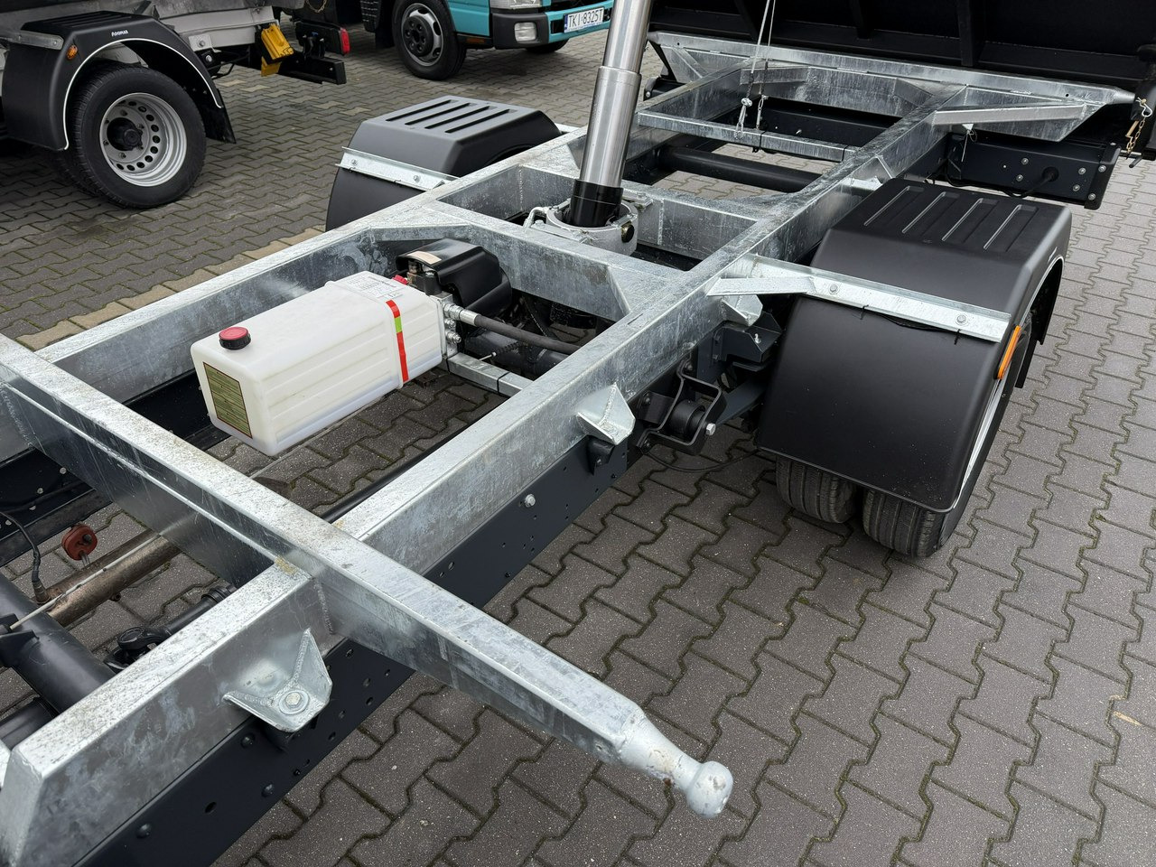 Iveco Daily 35C16 V - Dostavno vozilo kiper: slika 4 Iveco Daily 35C16 V - Dostavno vozilo kiper: slika 4