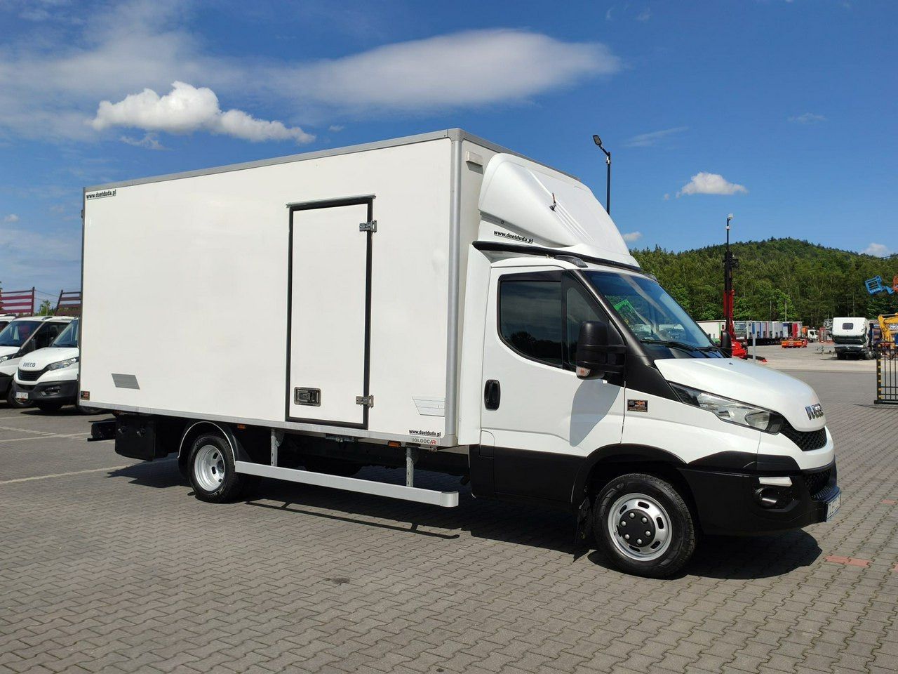 Iveco Daily 50C15 V - Dostavno vozilo sa zatvorenim sandukom: slika 3 Iveco Daily 50C15 V - Dostavno vozilo sa zatvorenim sandukom: slika 3