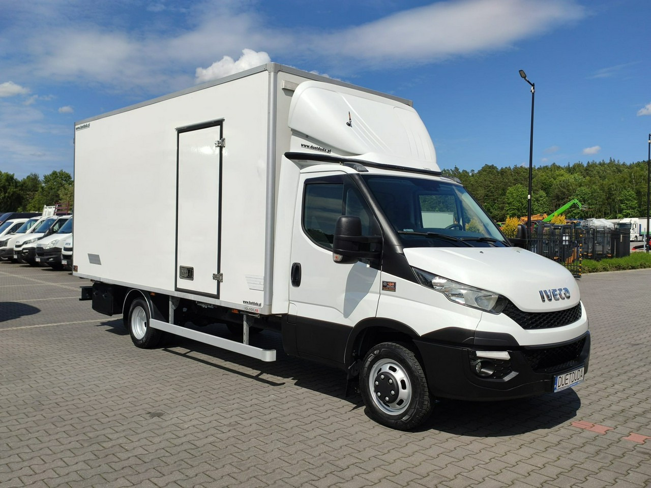 Iveco Daily 50C15 V - Dostavno vozilo sa zatvorenim sandukom: slika 2 Iveco Daily 50C15 V - Dostavno vozilo sa zatvorenim sandukom: slika 2