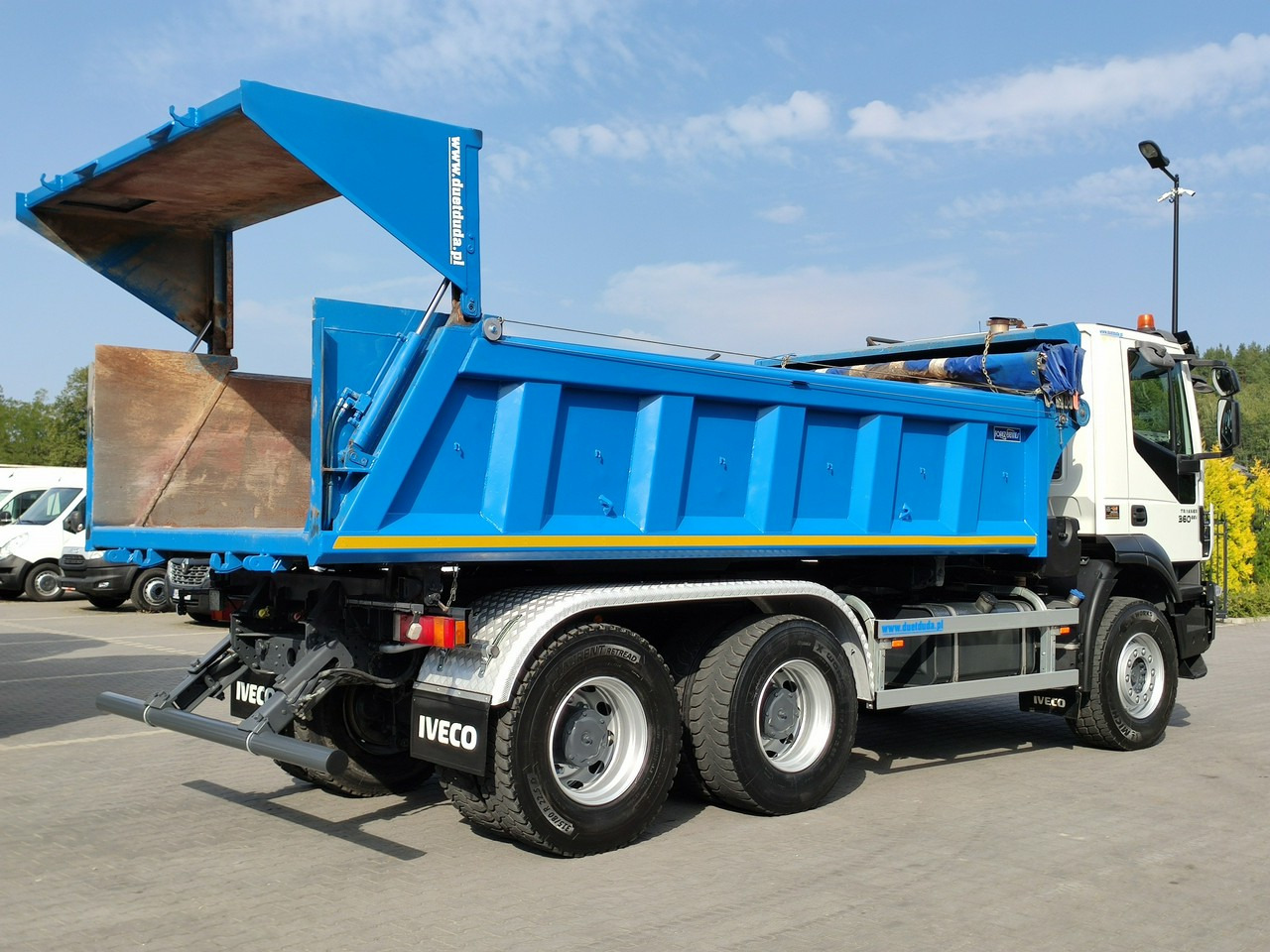 Istovarivač Iveco Trakker 360 EEV Manual 6x4 Wywrot 3-stronny Hydroburta Bok i Tył: slika 15
